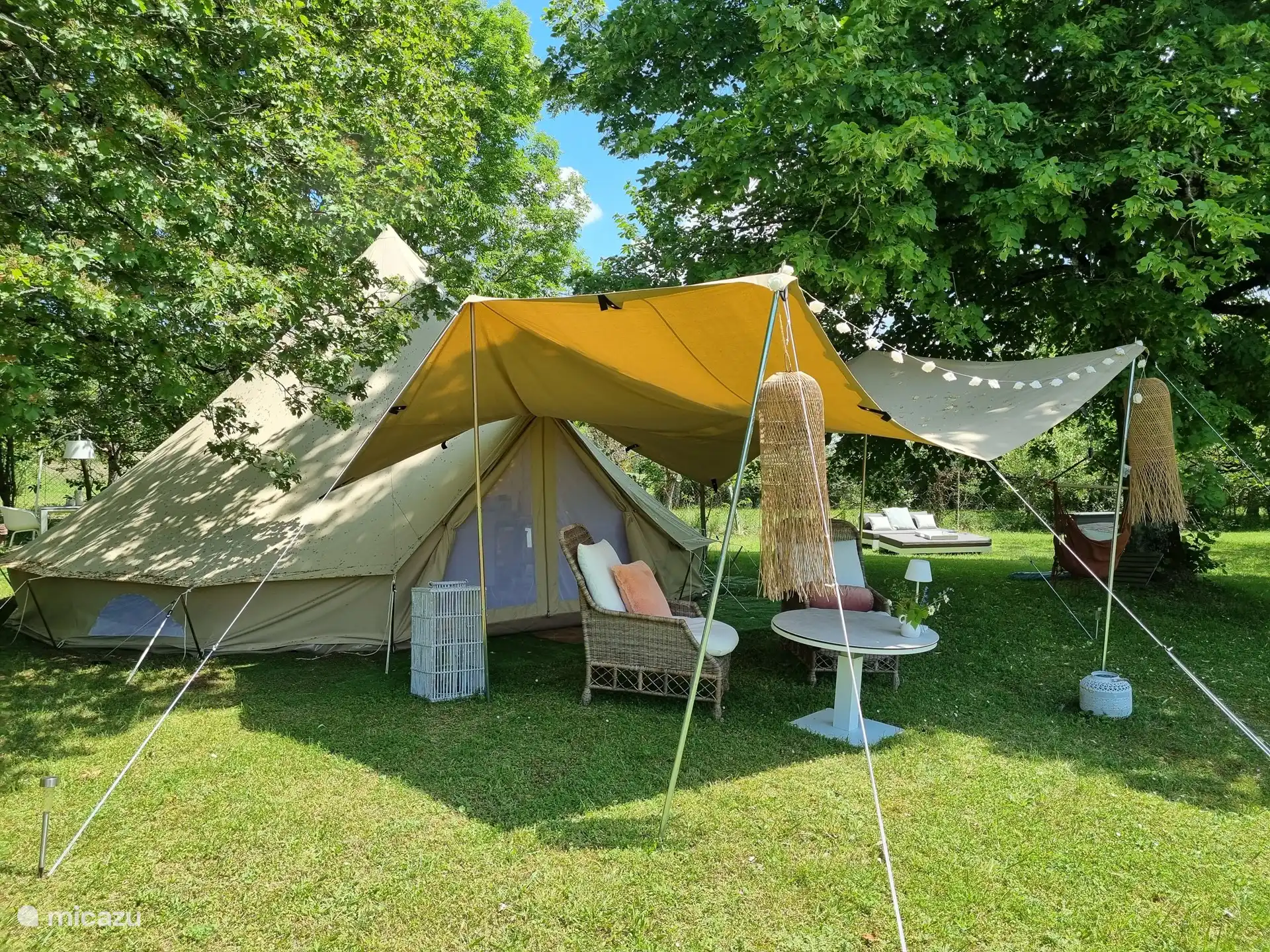 Afortunadamente también sombra