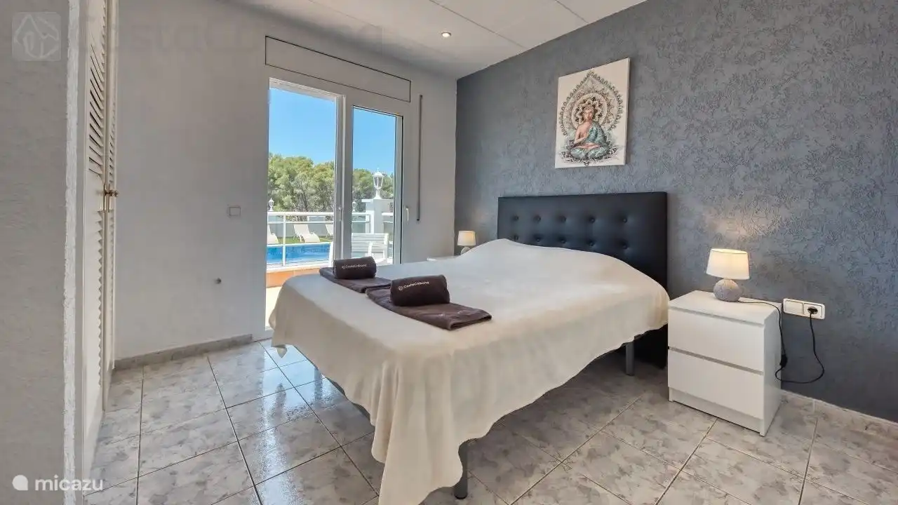 Villa parfaite pour un groupe d'amis ou plusieurs familles, proche du centre et de la plage !