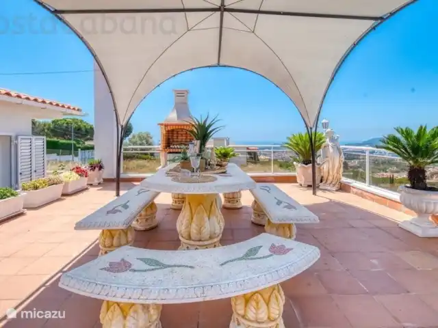 CostaCabana - Villa Maribel | Espagne, Costa Brava, Lloret de Mar - villa Villa parfaite pour un groupe d'amis ou plusieurs familles, proche du centre et de la plage !