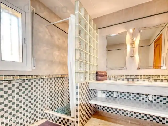 Costa Cabana - Villa Vacances | Espagne, Costa Brava, Lloret de Mar - villa Villa de vacances parfaite avec grand jardin et votre propre piscine privée, idéale pour les groupes d'amis