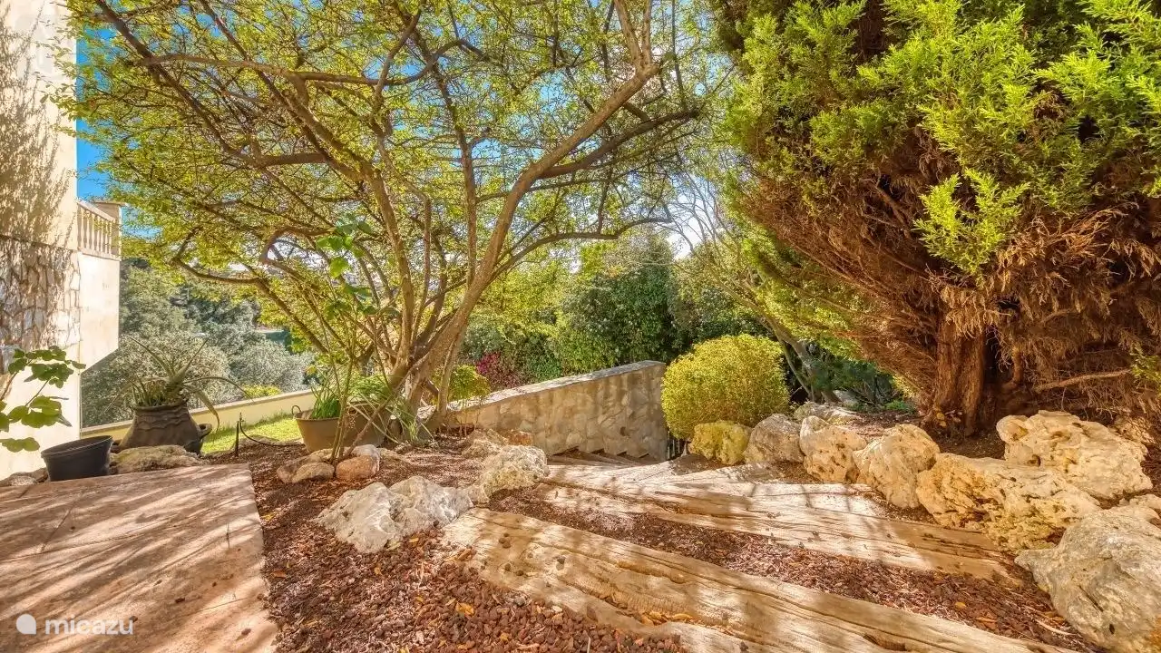 Perfecte vakantievilla met grote tuin en je eigen privé zwembad ideaal voor groepen vrienden
