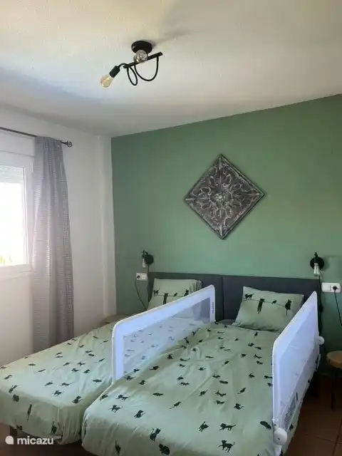 Bed geschikt gemaakt voor klein kindje.