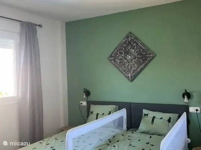 Appartement Albir Plaza Central | Espagne, Costa Blanca, Albir - appartement Lit adapté pour petit enfant.
