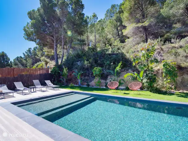 villa huren in Spanje, Costa Blanca, Benissa – Villa Acuarela uitzicht op het zwembad