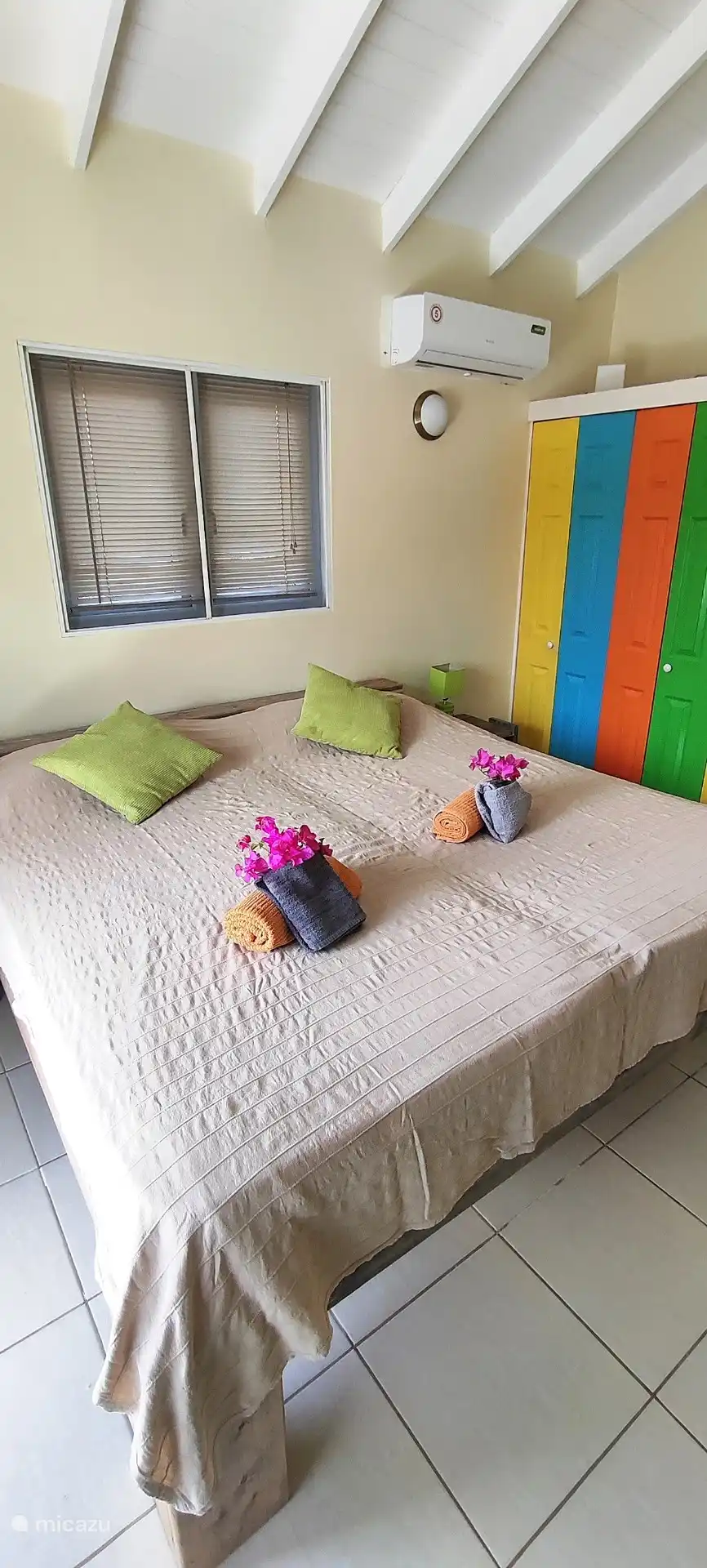 CAS IGUANA - Bedroom forward