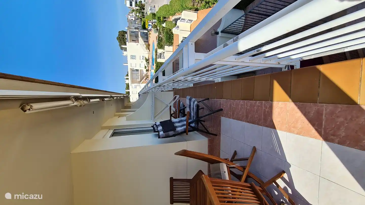 Desde la terraza se podía ver parte de la piscina privada