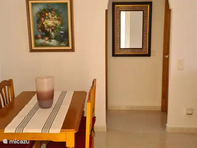 Mediterrane uitkijkpost van Vinaròs huren in Spanje, Costa del Azahar, Vinaroz - appartement Woonkamer met een eettafel