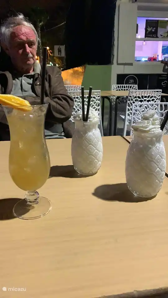 Leckerer Cocktail am Strand