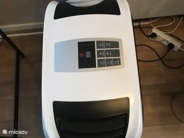 Location de Vacances Pays-Bas, Groningue, Groningue, chambres d'hôtes - Croix de maison Climatisation mobile dans l'appartement