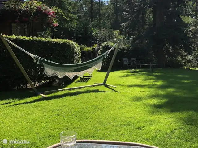 casa rural / cabaña en Países Bajos, Güeldres, Lochem – Tempat Hután Hay varios lugares para relajarse.