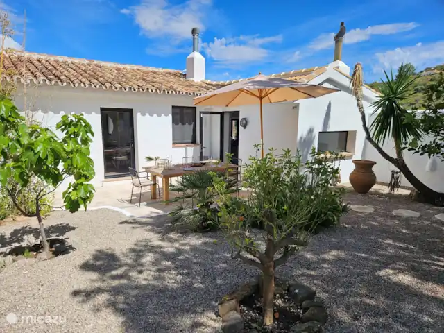 Finca Essenza | Espagne, Andalousie, Colmenar - maison de vacances Jardin avec terrasse
