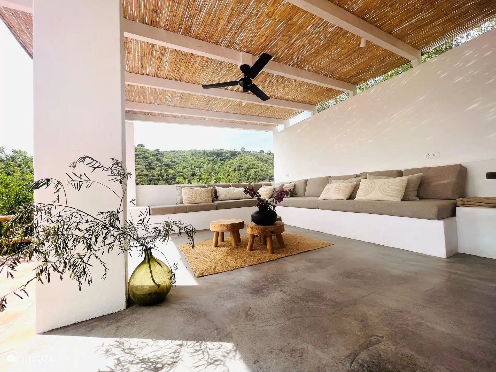 Chillen Sie in der Lounge