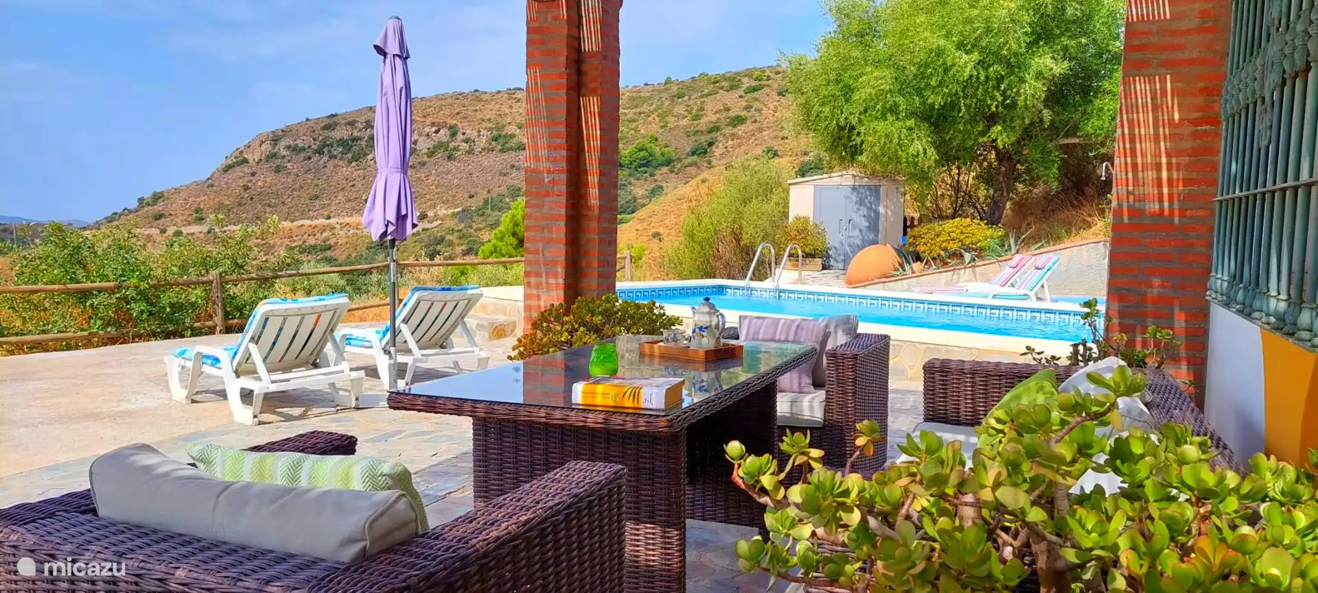 La villa - extérieur