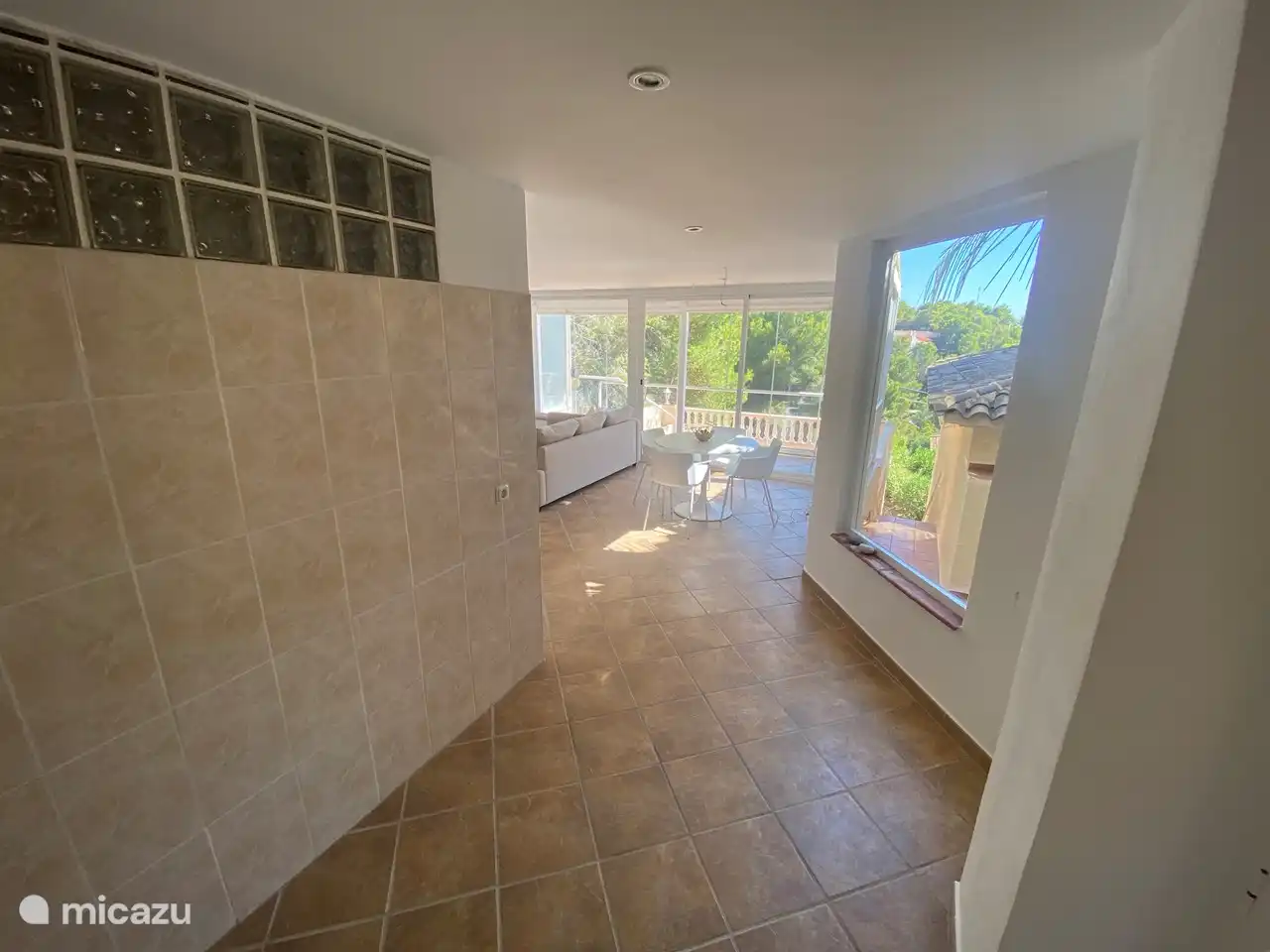 casa de huéspedes separada