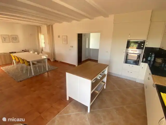 villa en España, Costa Blanca, Altea – Villa Elistha Cocina abierta / sala de estar