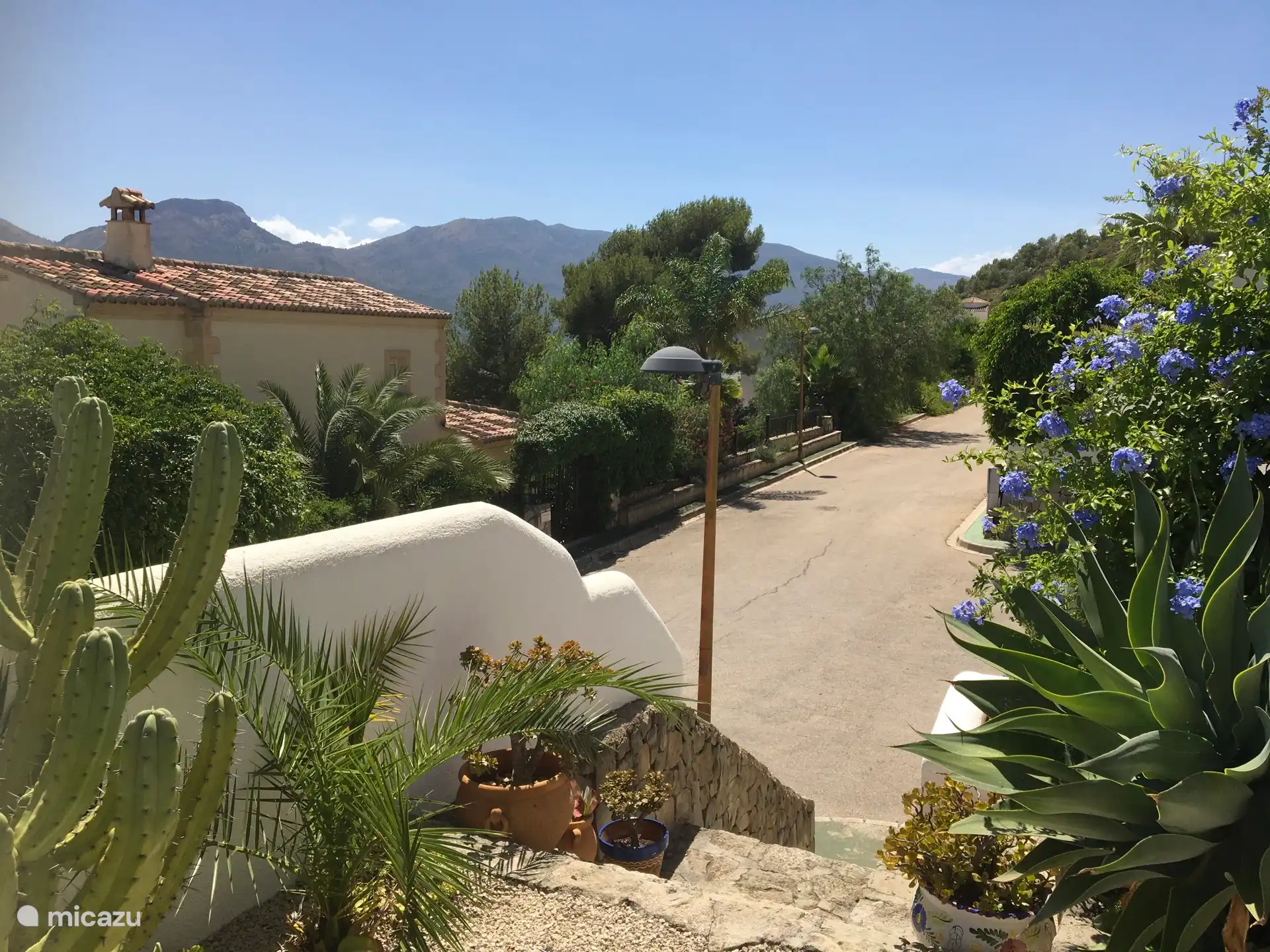 Hintereingang vom Parkplatz