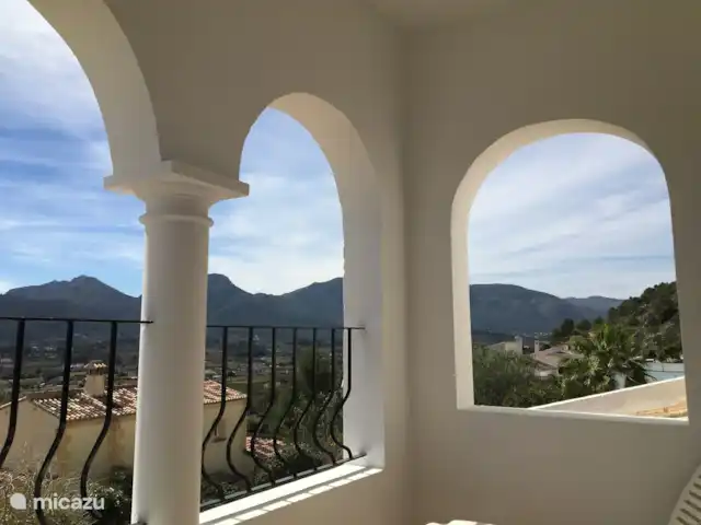 Vakantiehuis Valle del Paraiso huren in Spanje, Costa Blanca, Jalón - vakantiehuis Balkon met uitzicht op de bergen