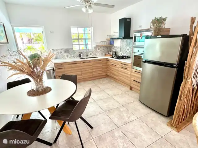 Casa Sunshine Aruba | Aruba, Oranjestad, Oranjestad - maison de vacances Notre cuisine récemment rénovée avec tout le confort pour préparer un délicieux repas.