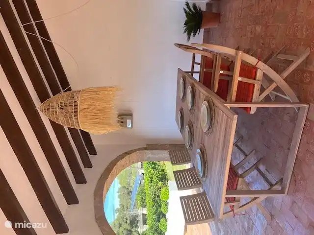 Table à manger d’extérieur