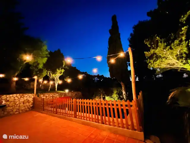 El Bosque en España, Costa Blanca, Jávea - villa nuestra iluminación nocturna atmosférica