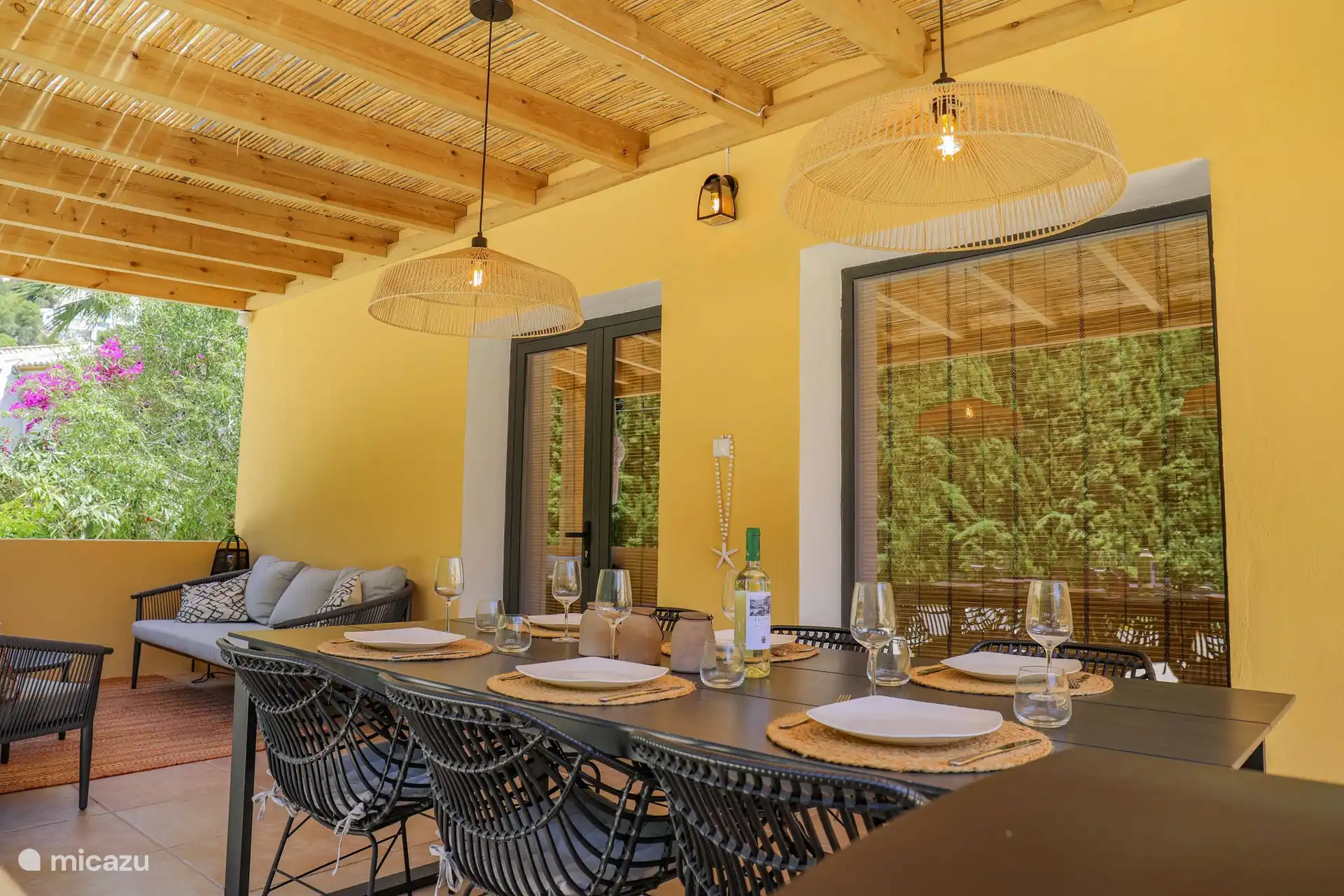 Enjoy a meal here with your travel group