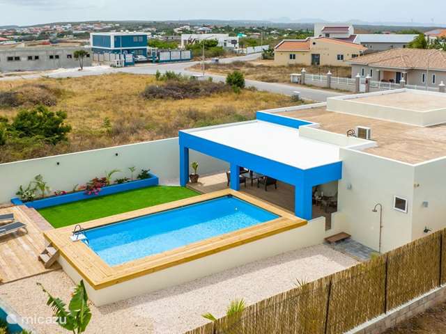 Rent M Apartment in Soto, Banda Abou (West).