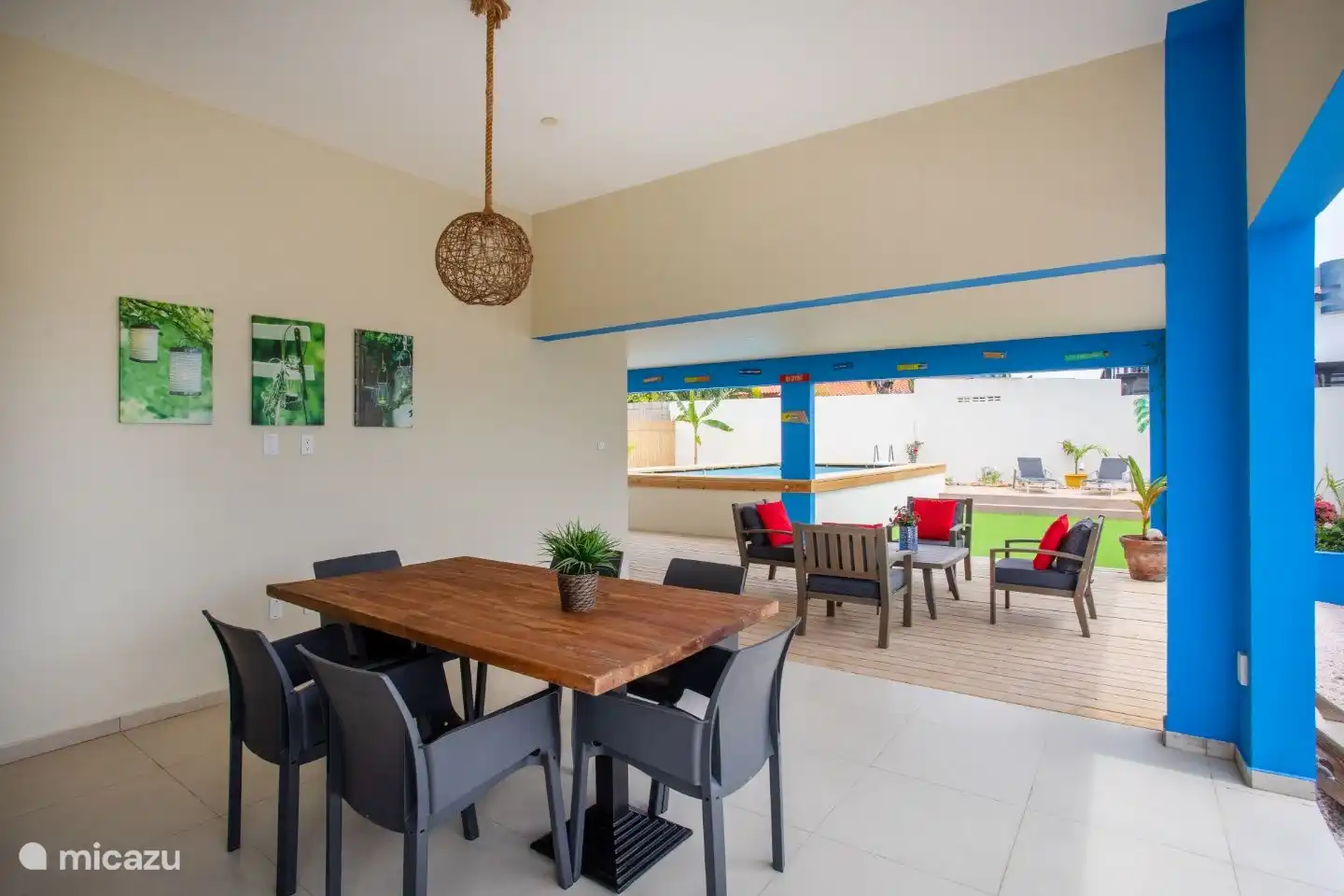 Iss hier jeden Morgen dein Frühstück, ist es nicht köstlich.