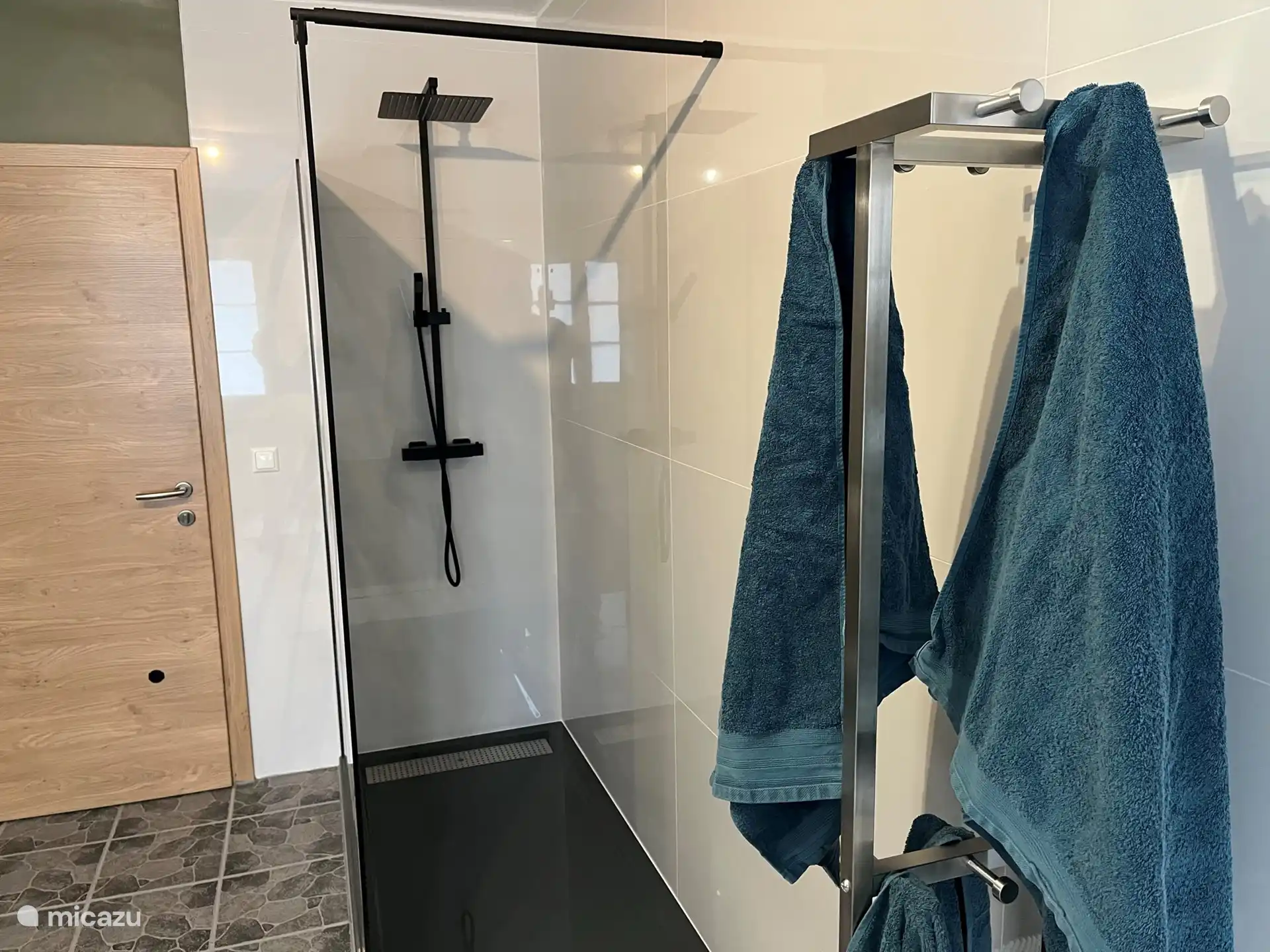 luxuriöses Badezimmer