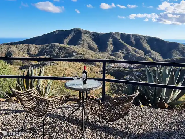 Casa El Mirador en España, Andalucía, Arenas - villa Un asiento en el lado sur.