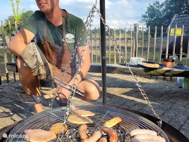 Location de Vacances Pays-Bas, Gueldre, Ruurlo, maison de vacances - Maison de vacances Achterhoek Cuisiner sur le feu de camp est quelque chose que nous apprécions vraiment. Est-ce agréable de laisser nos invités en profiter ?