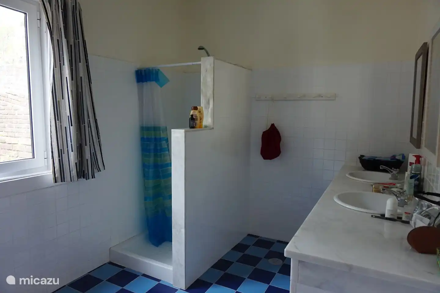 Badezimmer im Obergeschoss