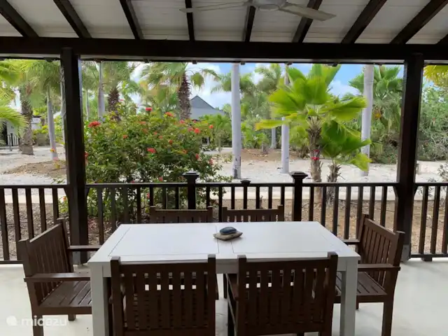Location de Vacances Bonaire, Bonaire, Kralendijk, villa - Villa Isa Mae C'est pour ça que je le fais, pas pour voir des voisins, mais des arbres avec des oiseaux, merveilleux et uniques à Bonaire