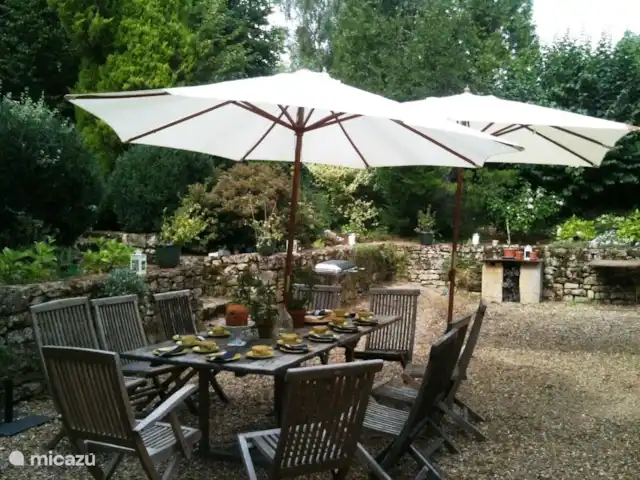 Cottage Landlust | France, Nièvre, Authiou - gîte / cottage terrasse arrière