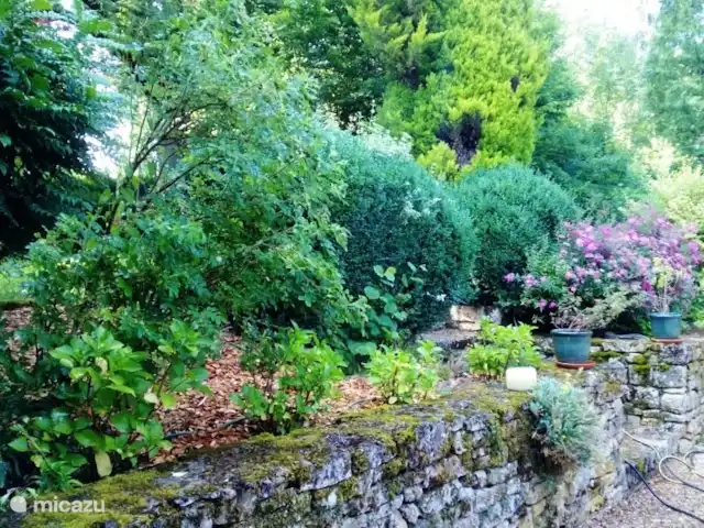 Cottage Landlust | France, Nièvre, Authiou - gîte / cottage jardin