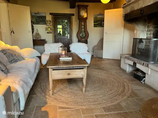 Cottage Landlust | France, Nièvre, Authiou - gîte / cottage salon avec cheminée