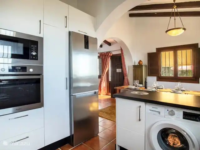 villa huren in Spanje, Andalusië, Cómpeta – Casa Rey Landelijk Volledig ingerichte keuken