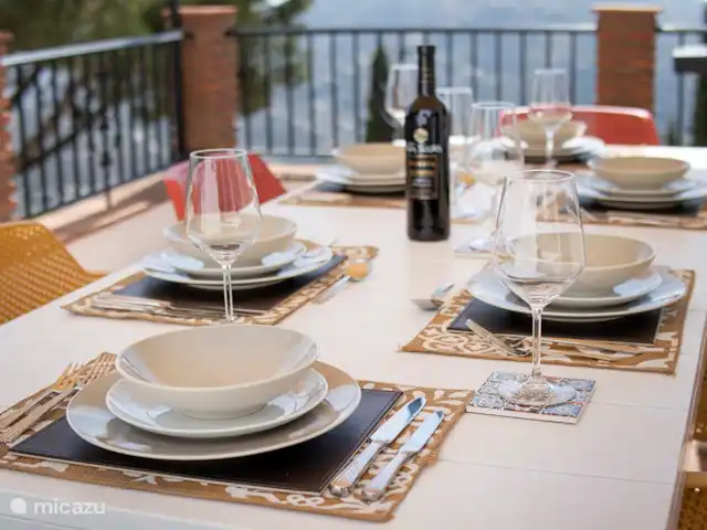 villa huren in Spanje, Andalusië, Cómpeta – Casa Rey Landelijk Buiten dineren voor 6 personen