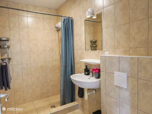Appartements N-Joy | Appartement 1 | Curaçao, Banda Ariba (est), Brakkeput Mei - appartement La salle de bain