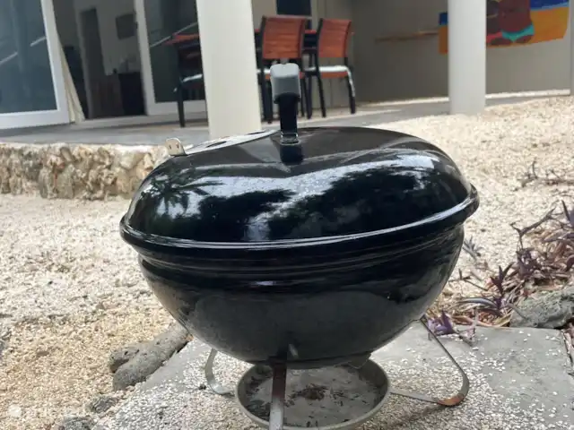 Appartements N-Joy | Appartement 1 | Curaçao, Banda Ariba (est), Brakkeput Mei - appartement Pendant votre séjour, vous pourrez profiter d’un barbecue sur votre propre terrasse privée