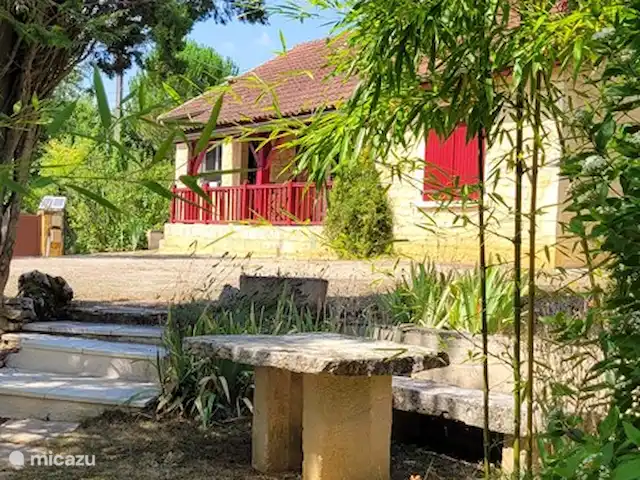 Laviganne huren in Frankrijk, Lot, Le Vigan - vakantiehuis Een zitje in de tuin
