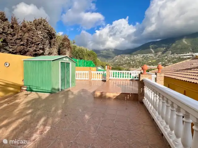Casa Katarina | Espagne, Andalousie, Alcaucin - maison de vacances Terrasse supérieure avec vue sur la montagne