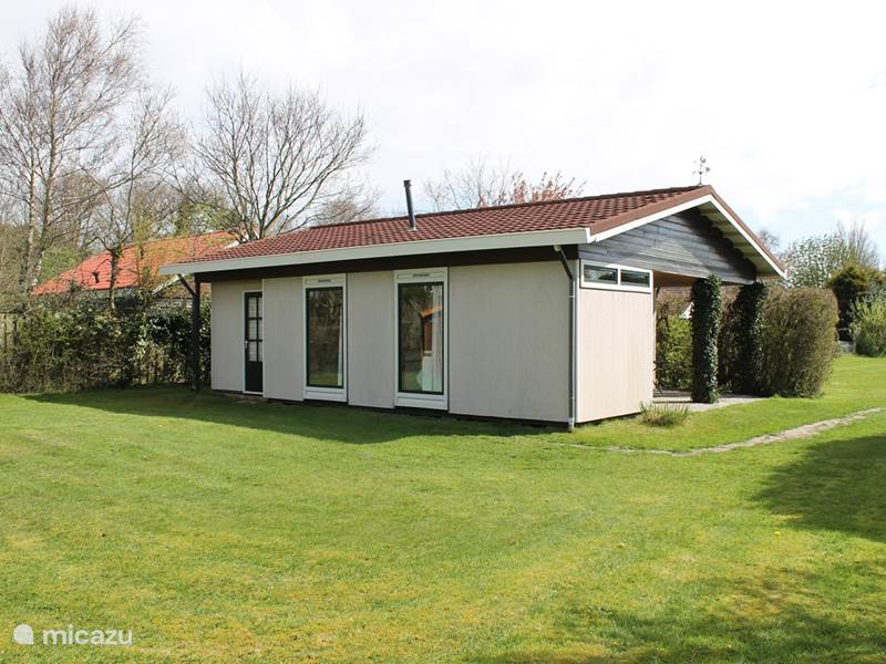 Holiday home in Netherlands, North Holland, Julianadorp at Sea Bungalow Cottage Madelief