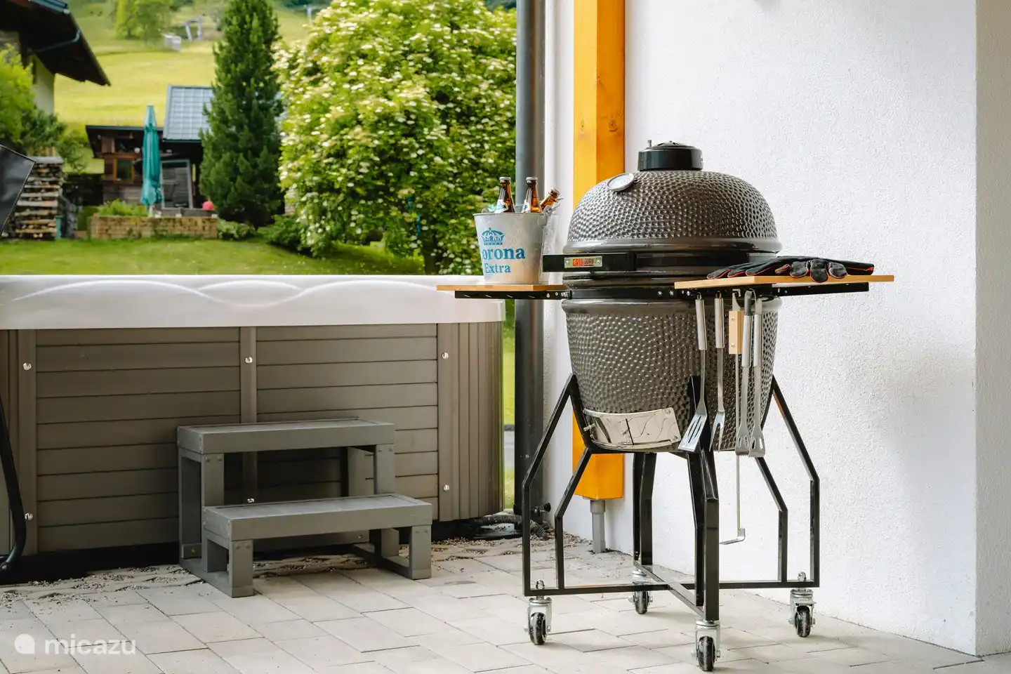 BBQ on the green egg.