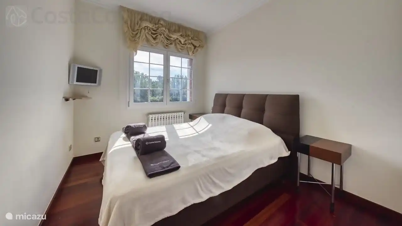 Villa moderna con piscina privada en una bonita zona tranquila