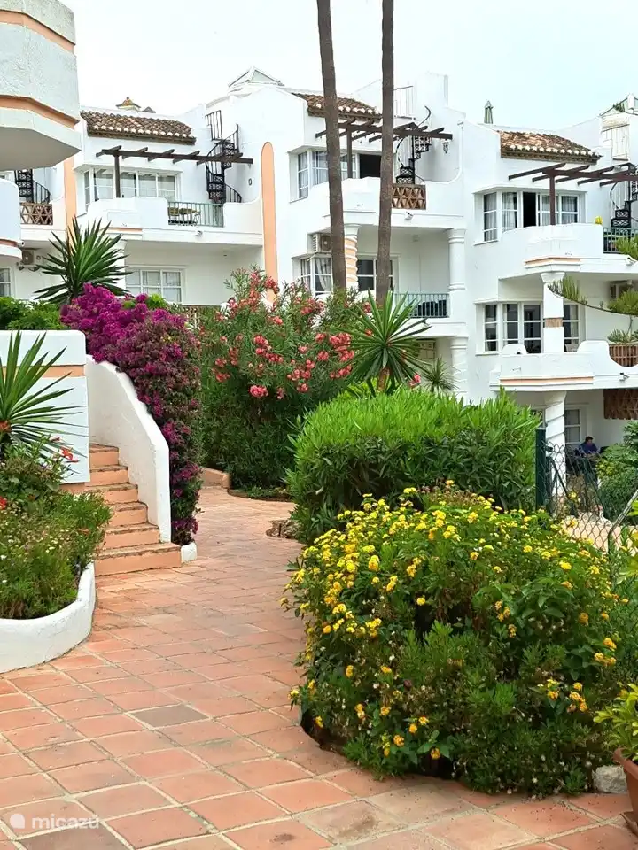 Der wunderschön angelegte Garten