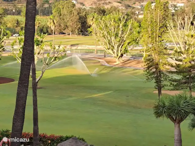 Vista al campo de golf - Casa Faja Lobi en España, Andalucía, Mijas - apartamento Vista del campo de golf desde la terraza