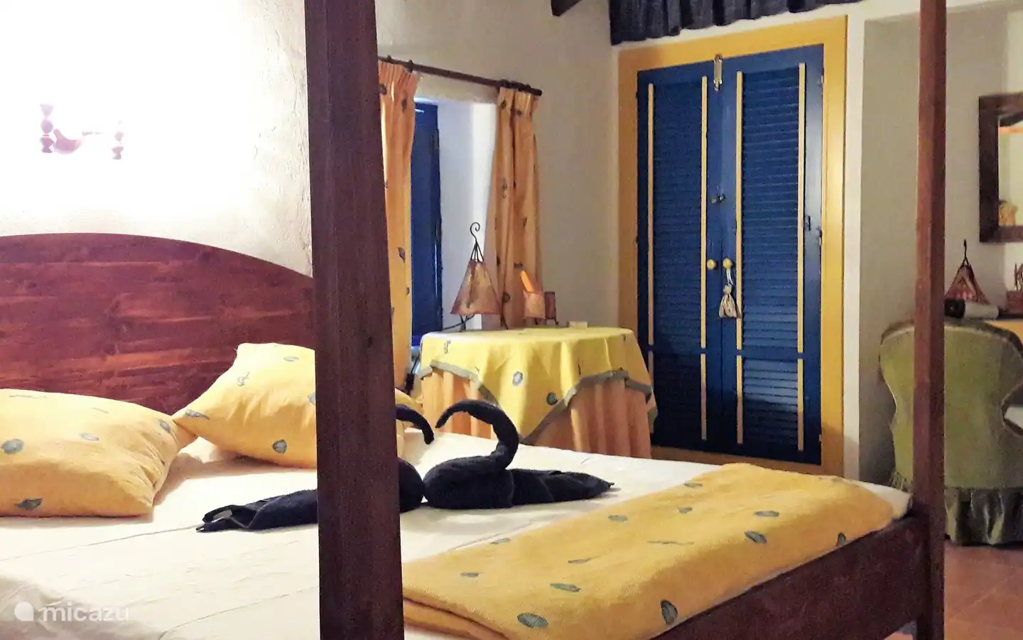 Hauptschlafzimmer mit eigenem Bad