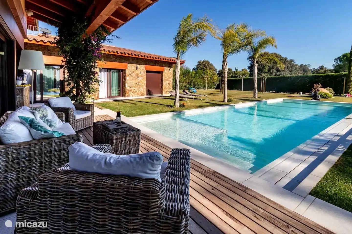 Rent Luxury House in Golf Costa Brava in Navata, Costa Brava. Micazu