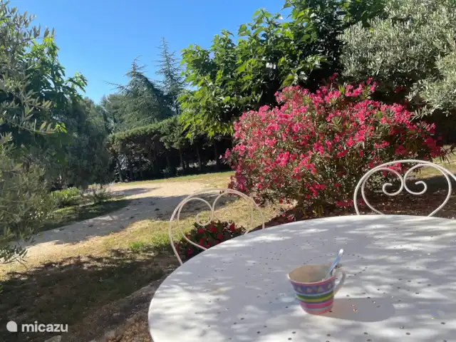 villa huren in Frankrijk, Vaucluse, Saint-Saturnin-lès-Apt – L'EDEN OOST TERRAS