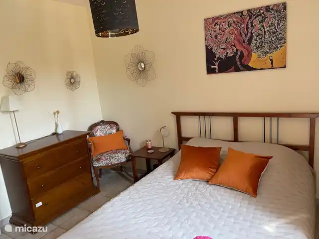 villa huren in Frankrijk, Vaucluse, Saint-Saturnin-lès-Apt – L'EDEN slaapkamer 2 
van 13m2 met bed 140X200
